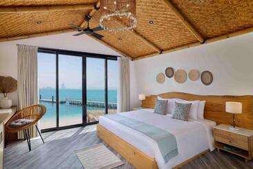 酒店 Anantara World Islands Dubai Resort