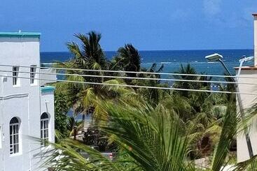 هتل Cabañas Puerto Morelos