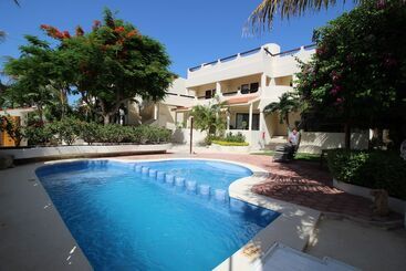 هتل Cabañas Puerto Morelos