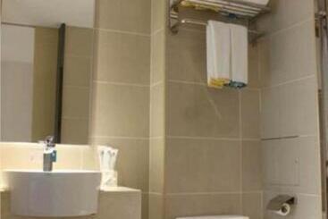 هتل City Comfort Inn Haikou East High Speed Railway Station