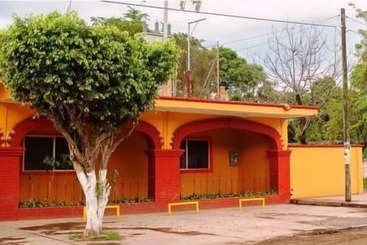 هتل Del Valle