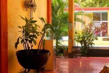 هتل Del Valle