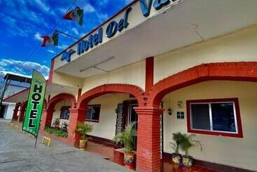 هتل Del Valle