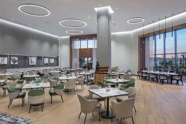 هتل Doubletree By Hilton Canakkale