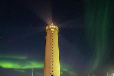 هتل Garður Apartments