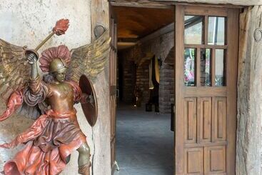 هتل Hacienda San Cristobal