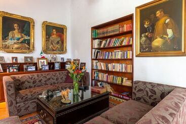 هتل Hacienda San Cristobal