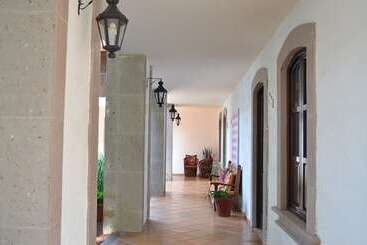 هتل Hacienda San Cristobal