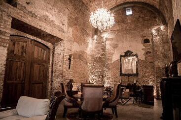 هتل Hacienda San Cristobal
