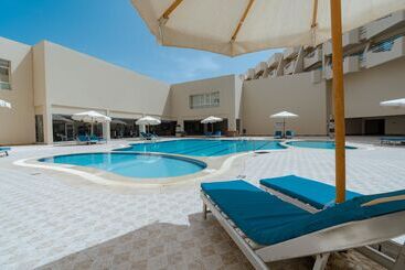 هتل Aqua Mondo Abu Soma Resort