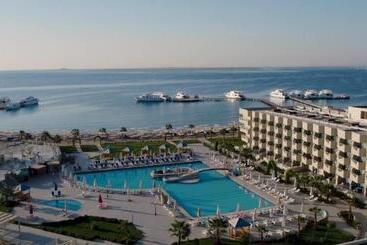 هتل Aqua Mondo Abu Soma Resort