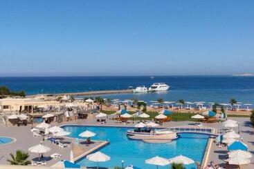 هتل Aqua Mondo Abu Soma Resort