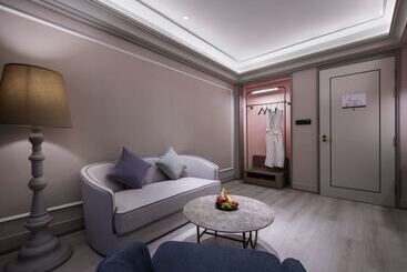هتل Mercure Shanghai Jinqiao