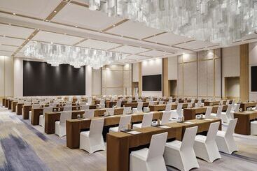 هتل Pullman Dali