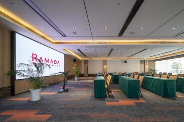 هتل Ramada Guilin Yangshuo Resort