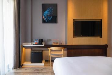 هتل Ramada Guilin Yangshuo Resort