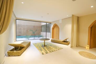 هتل Sumahan Suites & Spa