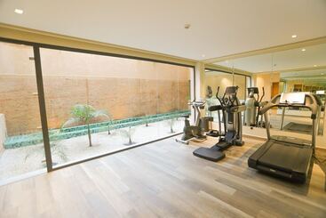هتل Sumahan Suites & Spa