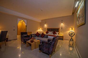 هتل Sumahan Suites & Spa