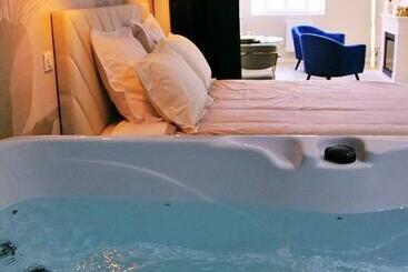 شقق خاصة سياحية Appartement Luxueux Avec Jacuzzi Privatif