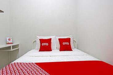هتل Oyo 91487 Ib Homestay Syariah