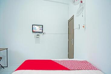 هتل Oyo 91559 Kost Bangau Syariah