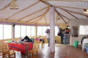 هتل Refugio Ecologico Kalluchi
