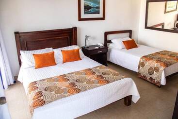 هتل Resort Villa Del Sol
