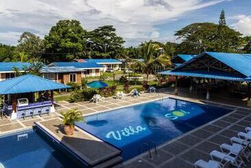 هتل Resort Villa Del Sol