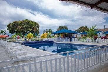 هتل Resort Villa Del Sol