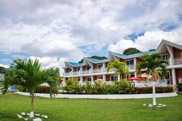 هتل Resort Villa Del Sol