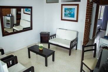 هتل Resort Villa Del Sol
