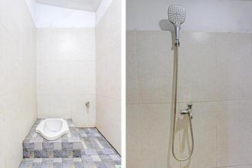 هتل Spot On 91521 Mayong Guesthouse