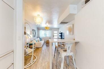 هتل Surf Lodge #1102