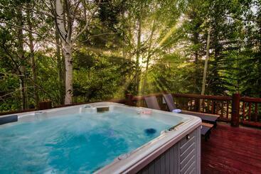 Nightstar By Avantstay Charming Rustic Cabin W Large Balcony Sauna