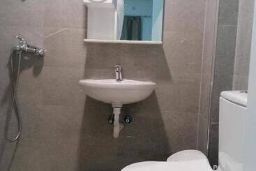 پانسیون Apartmani Angelkoski Simona