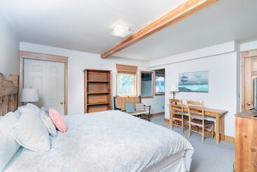 Smuggler F By Avantstay Gorgeous Condo Close To Lift 7