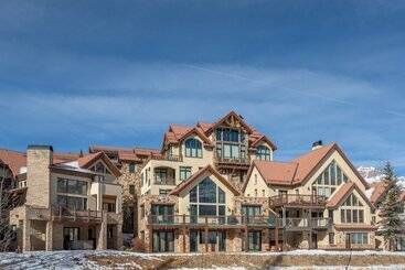 Telemark B By Avantstay Ski In Ski Out At The Heart Of Mountain Village