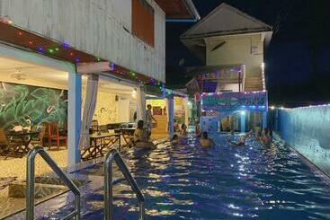 هاستل Vang Vieng Golden Dragon House