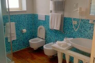 تختخواب و صبحانه & Resort Lunatenuta