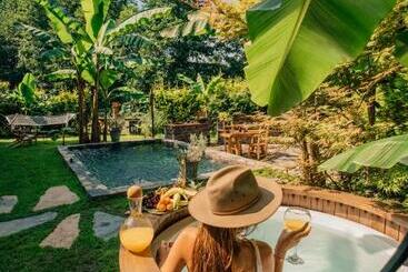تختخواب و صبحانه Sapanca çiftlik Villa Bungalov