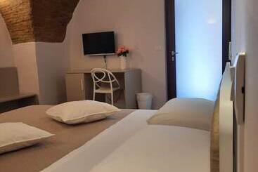 酒店 Dimora Donna Dora Albergo Diffuso