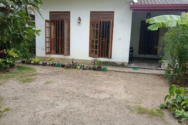 Indunil Villa