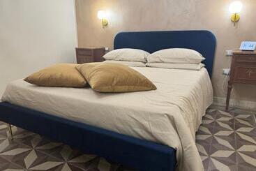 پانسیون Belvedere Suite