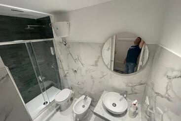 پانسیون Belvedere Suite