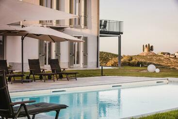 Villa Vinory Bricco Di Nizza