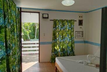 هتل Reddoorz @ Isla Virginia Beach Resort Aurora Baler
