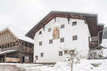 Ladinser Hof Western Suite