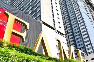 Like Condo With Balcony