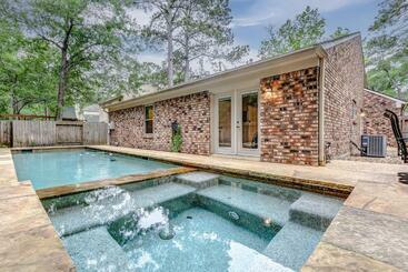 Pool & Spa! Whimsical Heart Of The Woodlands